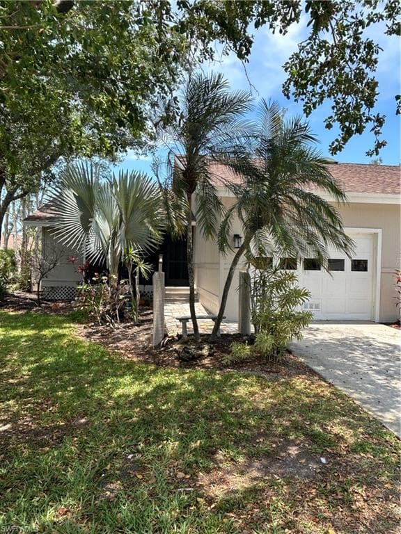 17745 Grande Bayou Ct, Fort Myers, FL 33908-1
