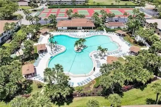 3560 Antarctic Cir 2202, Naples, FL 34112-6