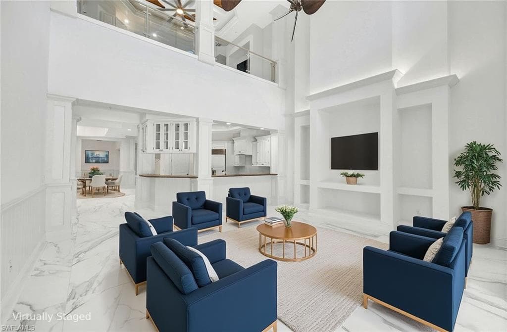 699 Fairway Ter, Naples, FL 34103-14