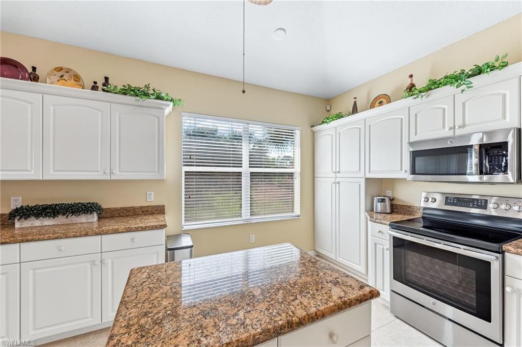 20051 Seagrove St 1208, Estero, FL 33928-9