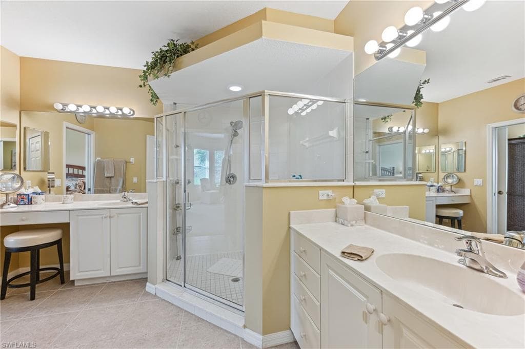 20051 Seagrove St 1208, Estero, FL 33928-15