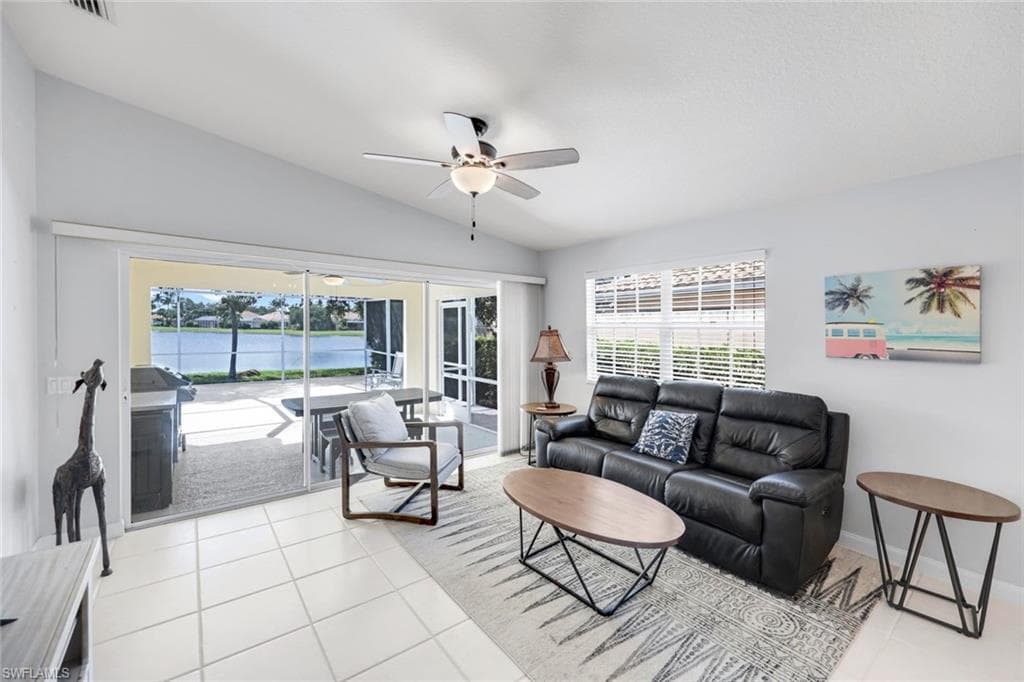 4251 Redonda Ln, Naples, FL 34119-13