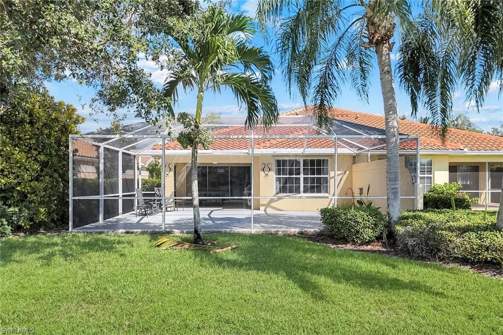 4251 Redonda Ln, Naples, FL 34119-31