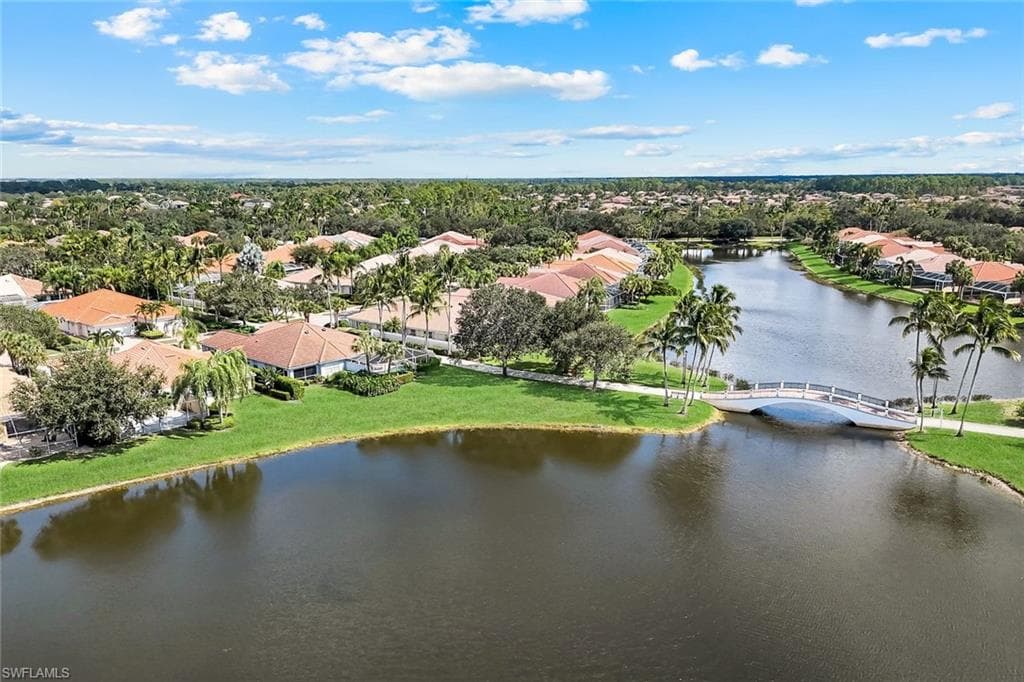 4251 Redonda Ln, Naples, FL 34119-35