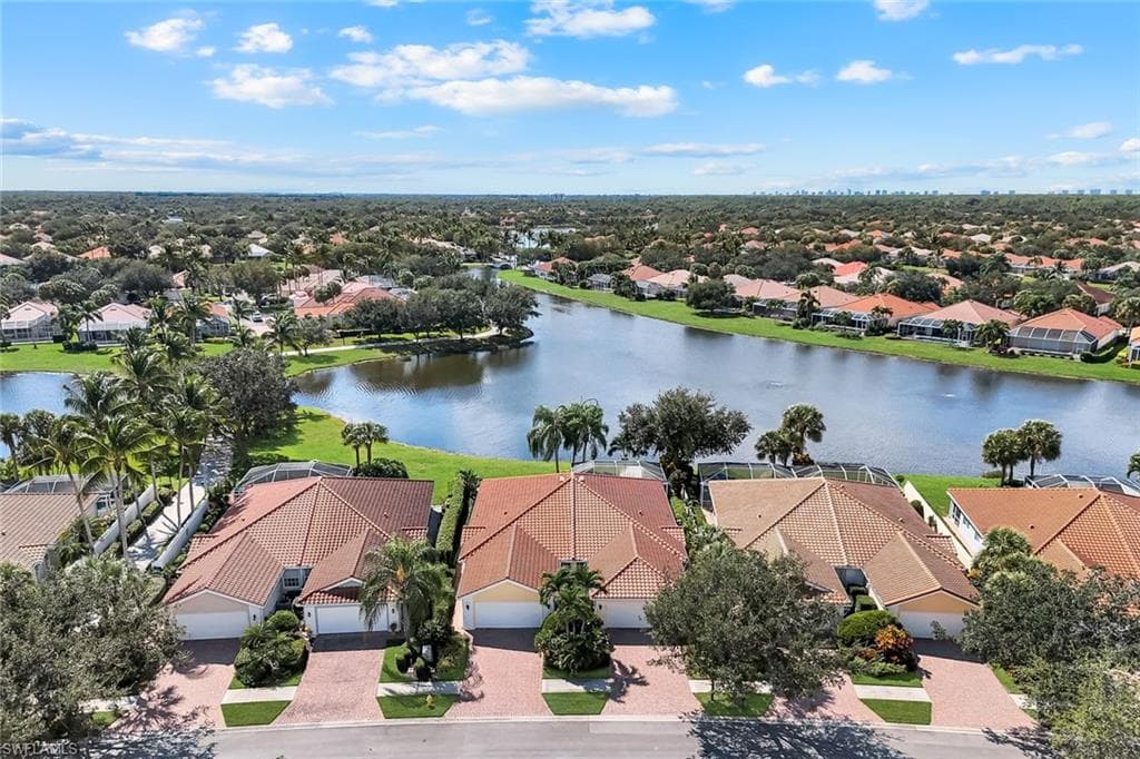 4251 Redonda Ln, Naples, FL 34119-36