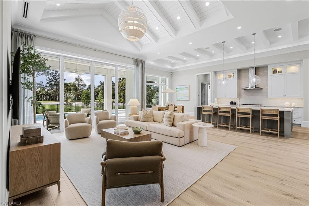 339 Mel Jen Dr, Naples, FL 34105-3