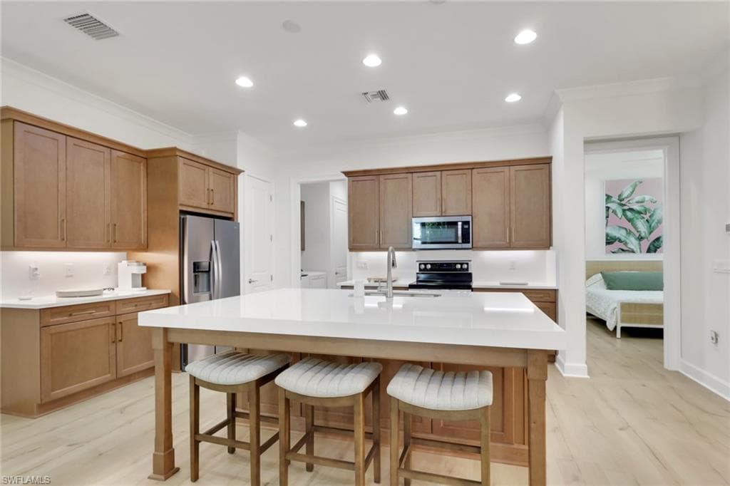 7014 Saona Ct, Naples, FL 34113-9