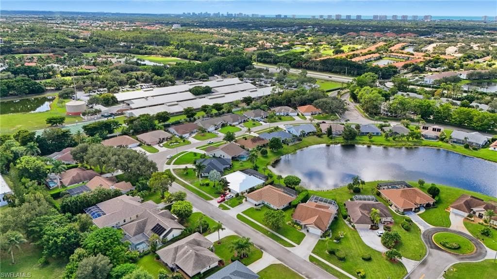 9542 Campbell Cir, Naples, FL 34109-21