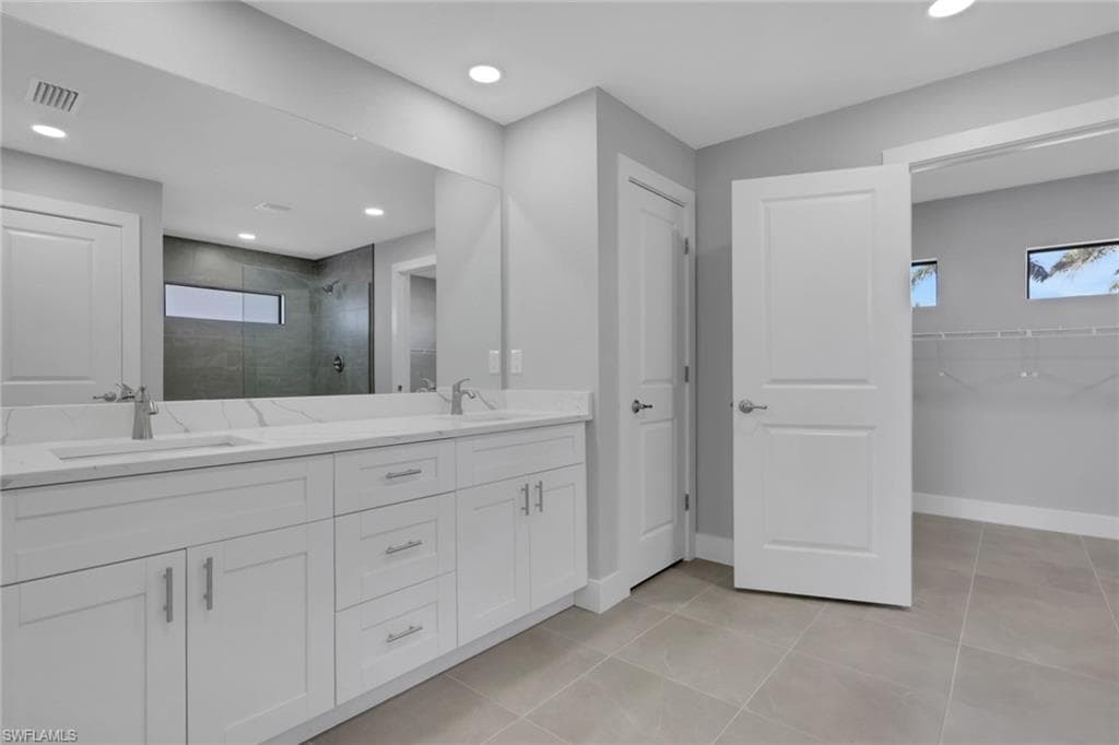 3545 41st Ave, Cape Coral, FL 33993-15