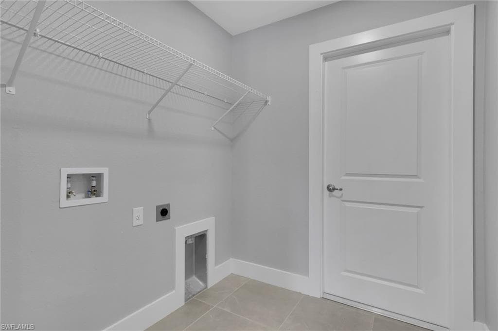 3545 41st Ave, Cape Coral, FL 33993-19