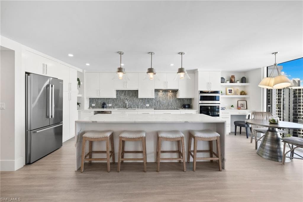 4401 Gulf Shore Blvd N 1606, Naples, FL 34103-3