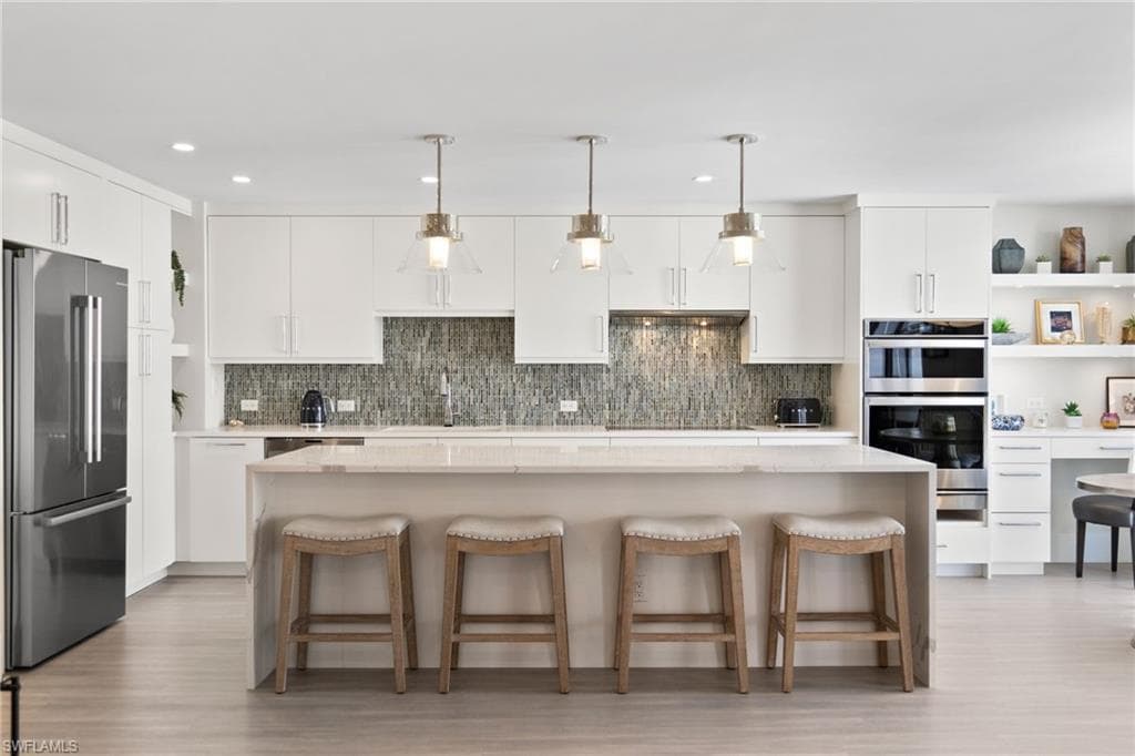 4401 Gulf Shore Blvd N 1606, Naples, FL 34103-4