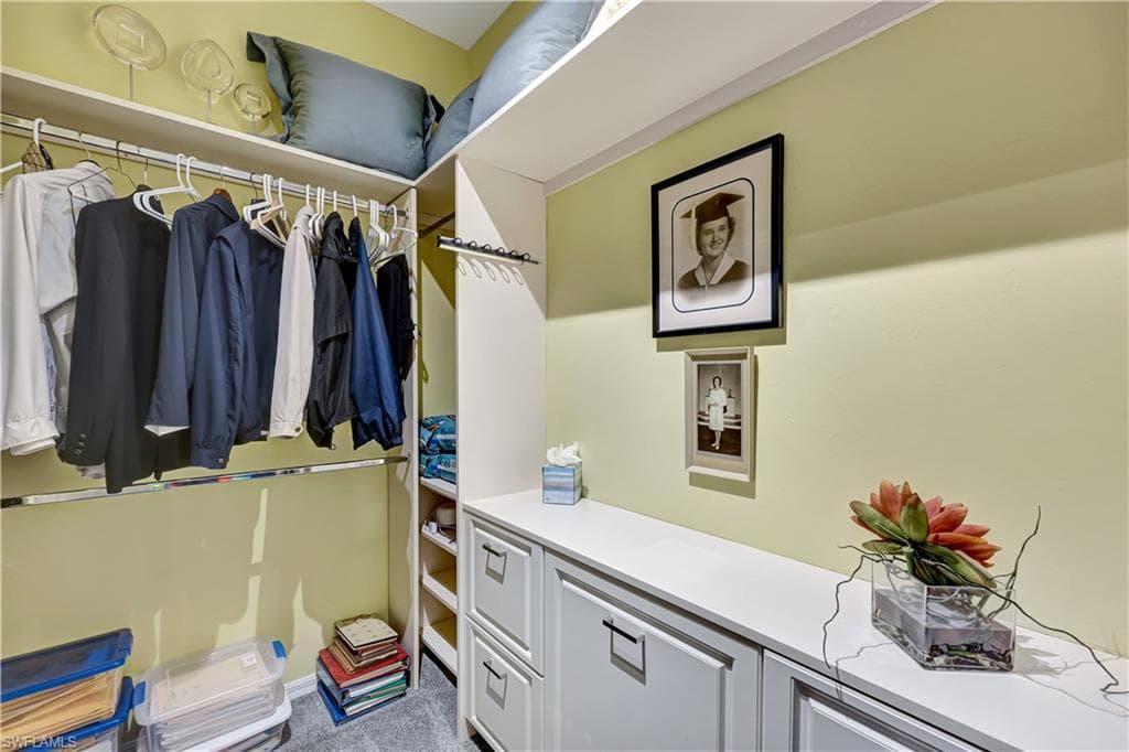 2100 L Ambiance Cir 101, Naples, FL 34108-18