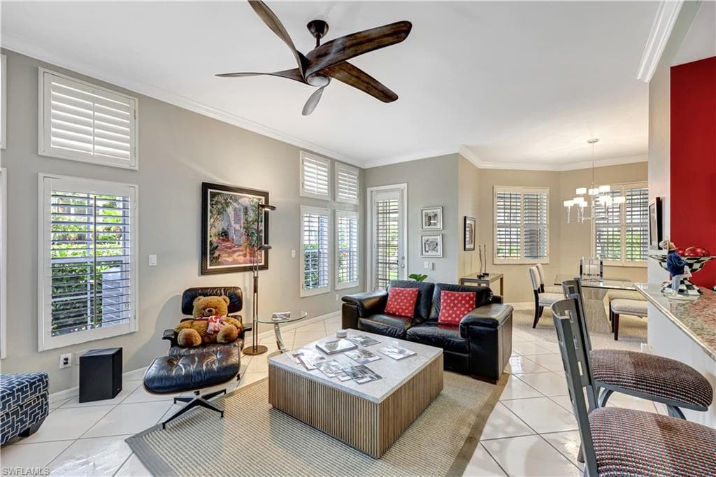 2100 L Ambiance Cir 101, Naples, FL 34108-5