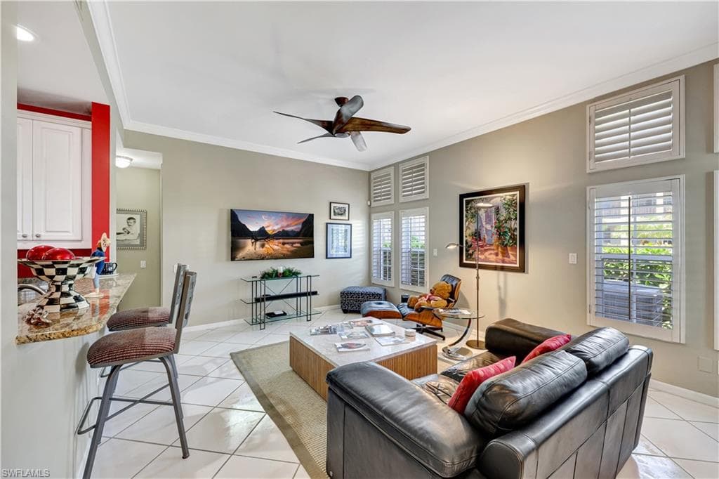 2100 L Ambiance Cir 101, Naples, FL 34108-6