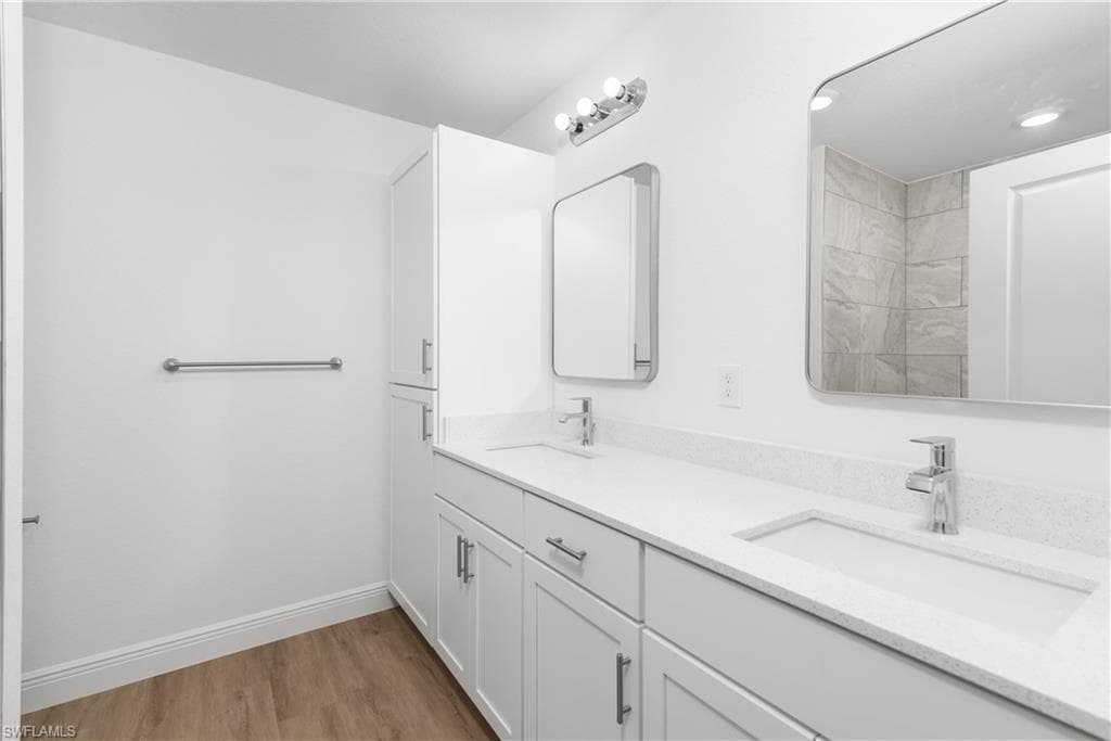 3127 17th Pl, Cape Coral, FL 33993-8