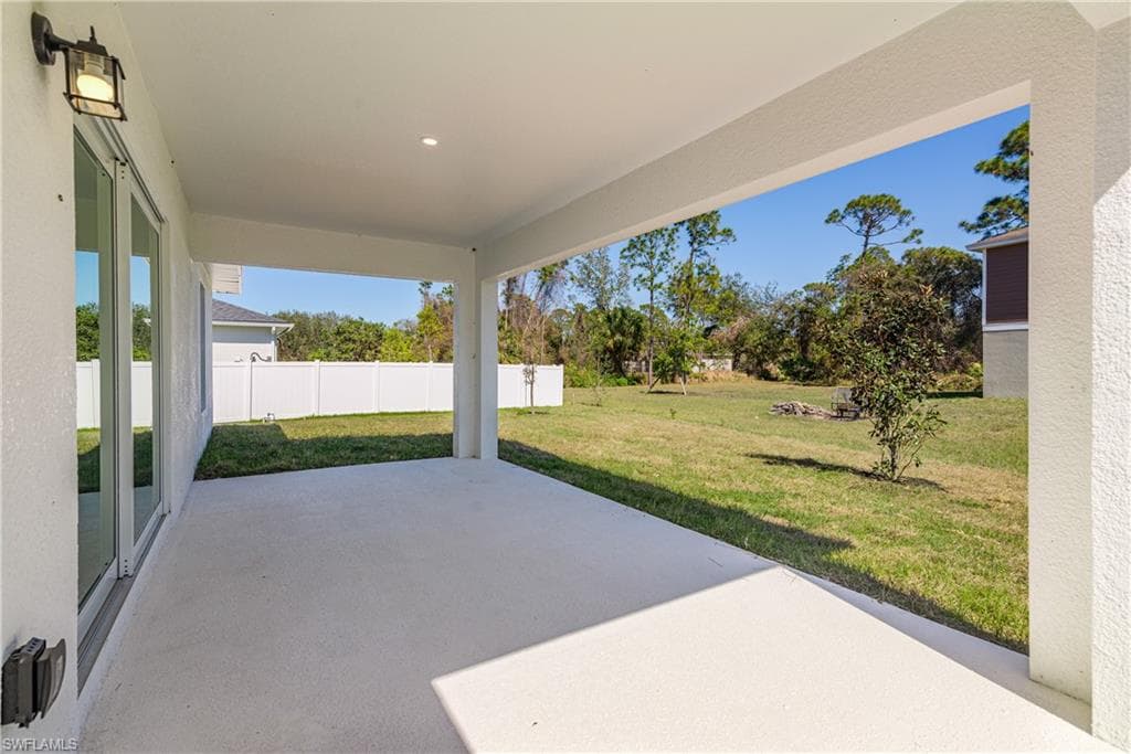 3127 17th Pl, Cape Coral, FL 33993-12