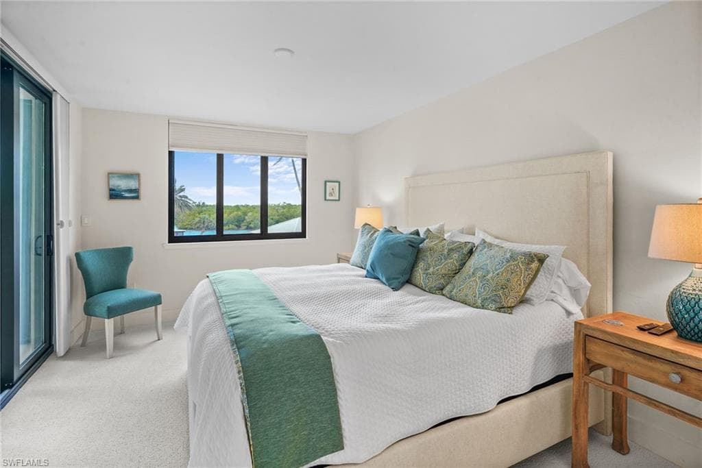 17 Bluebill Ave 101, Naples, FL 34108-17