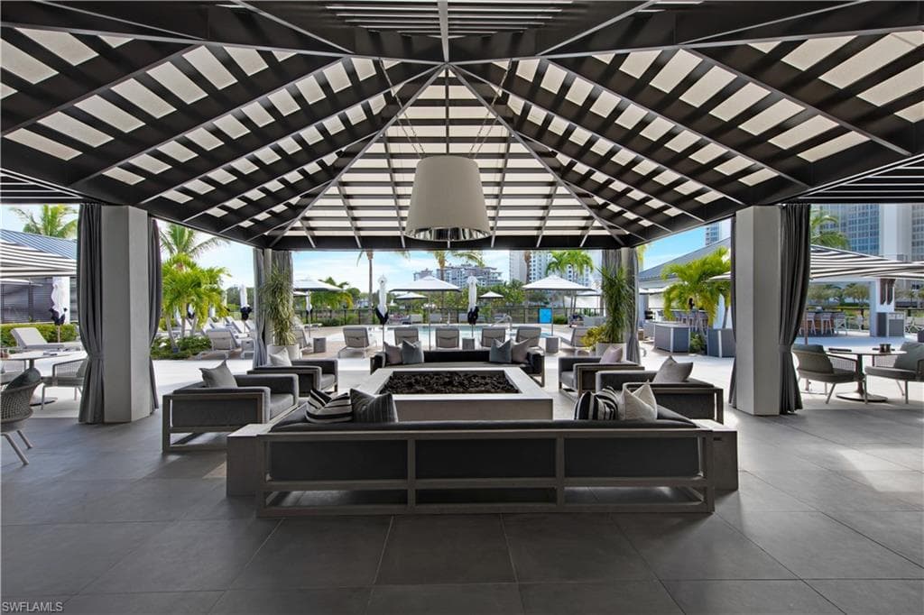 13915 Old Coast Rd 1706, Naples, FL 34110-43