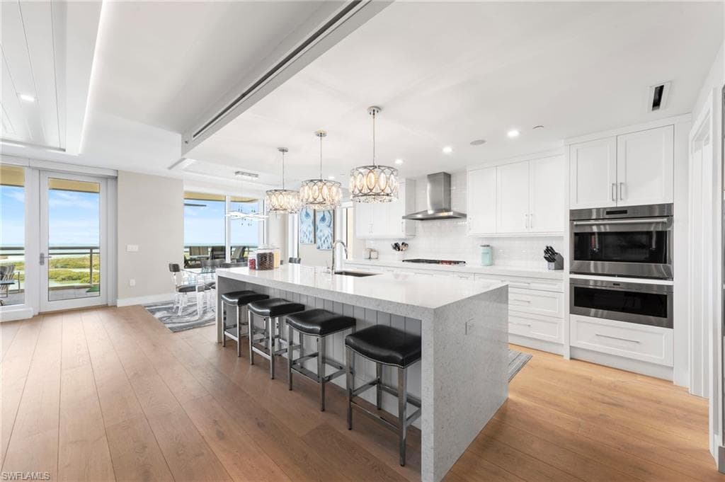 13915 Old Coast Rd 1706, Naples, FL 34110-4