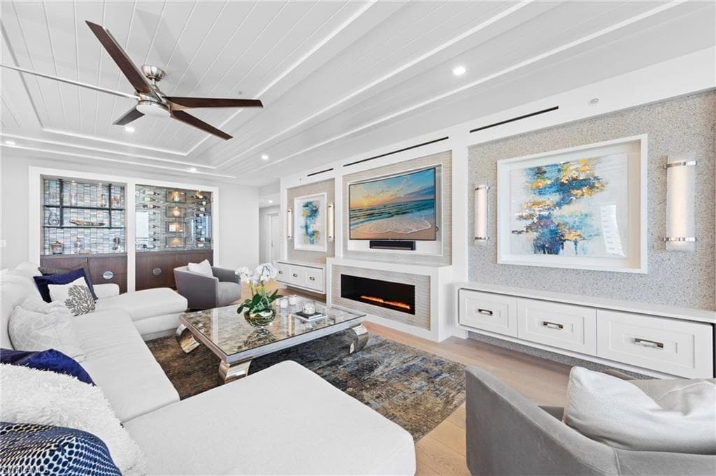 13915 Old Coast Rd 1706, Naples, FL 34110-7