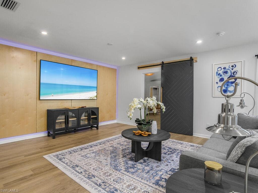 5311 Hickory Wood Dr, Naples, FL 34119-12