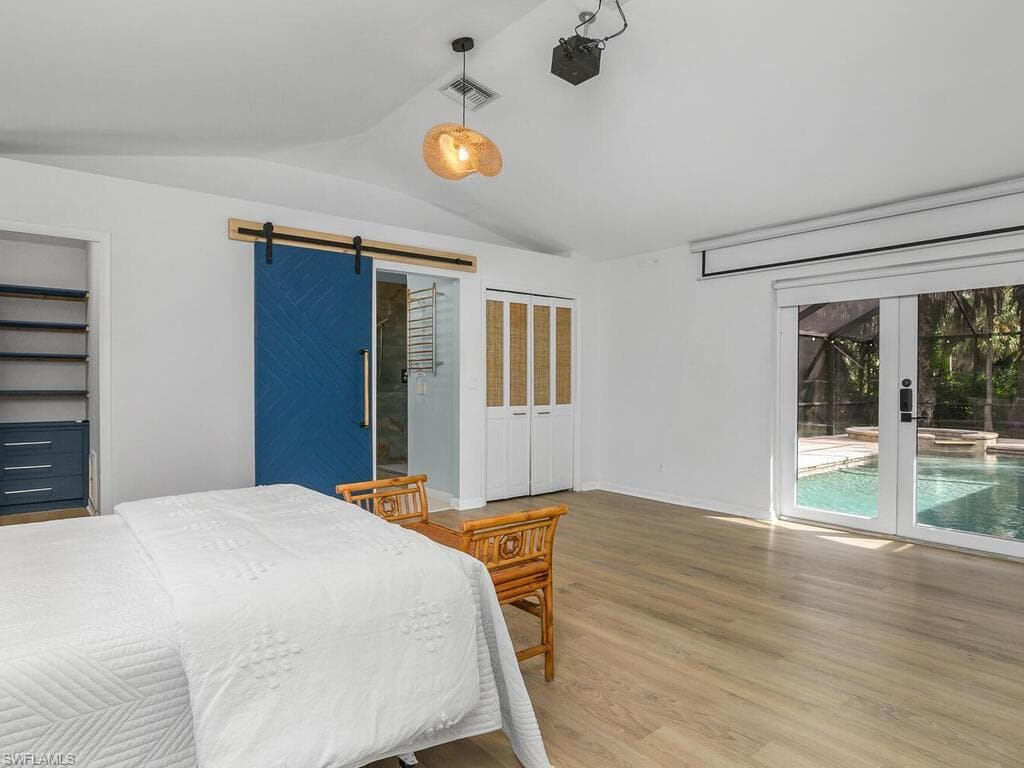 5311 Hickory Wood Dr, Naples, FL 34119-16