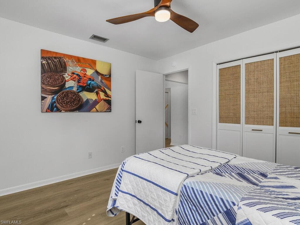 5311 Hickory Wood Dr, Naples, FL 34119-22