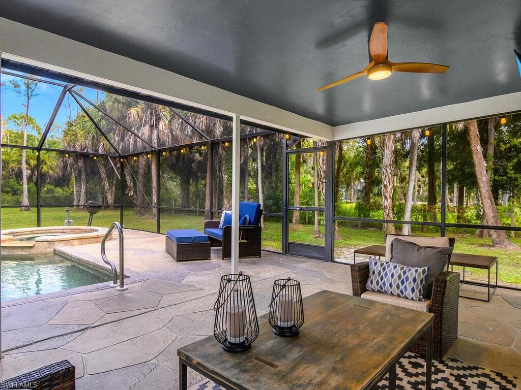 5311 Hickory Wood Dr, Naples, FL 34119-32