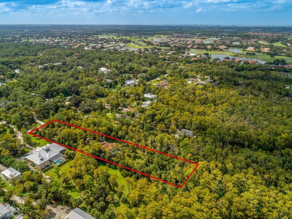 5311 Hickory Wood Dr, Naples, FL 34119-43