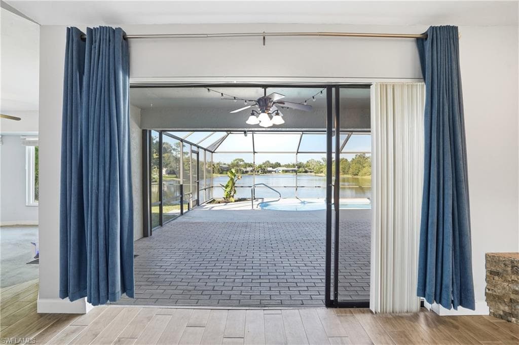 6735 Plantation Manor Loop, Fort Myers, FL 33966-23