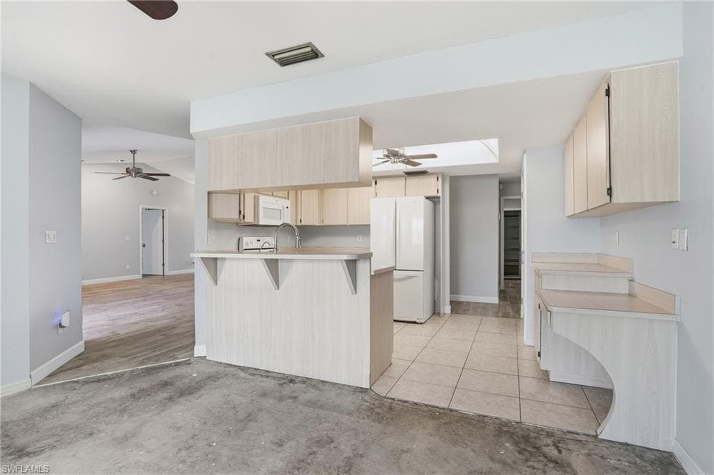 6735 Plantation Manor Loop, Fort Myers, FL 33966-25