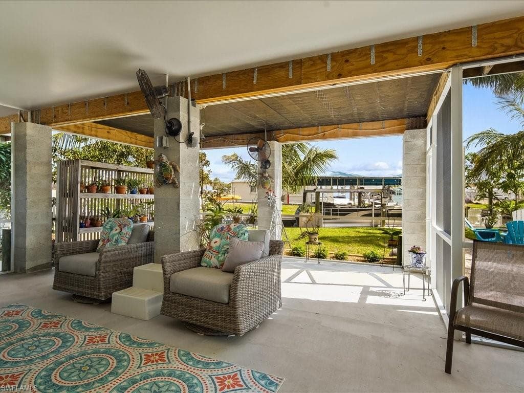 24536 Dolphin St, Bonita Springs, FL 34134-9