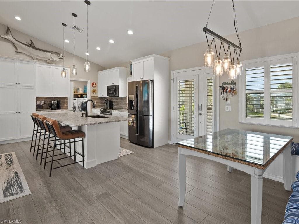 24536 Dolphin St, Bonita Springs, FL 34134-26