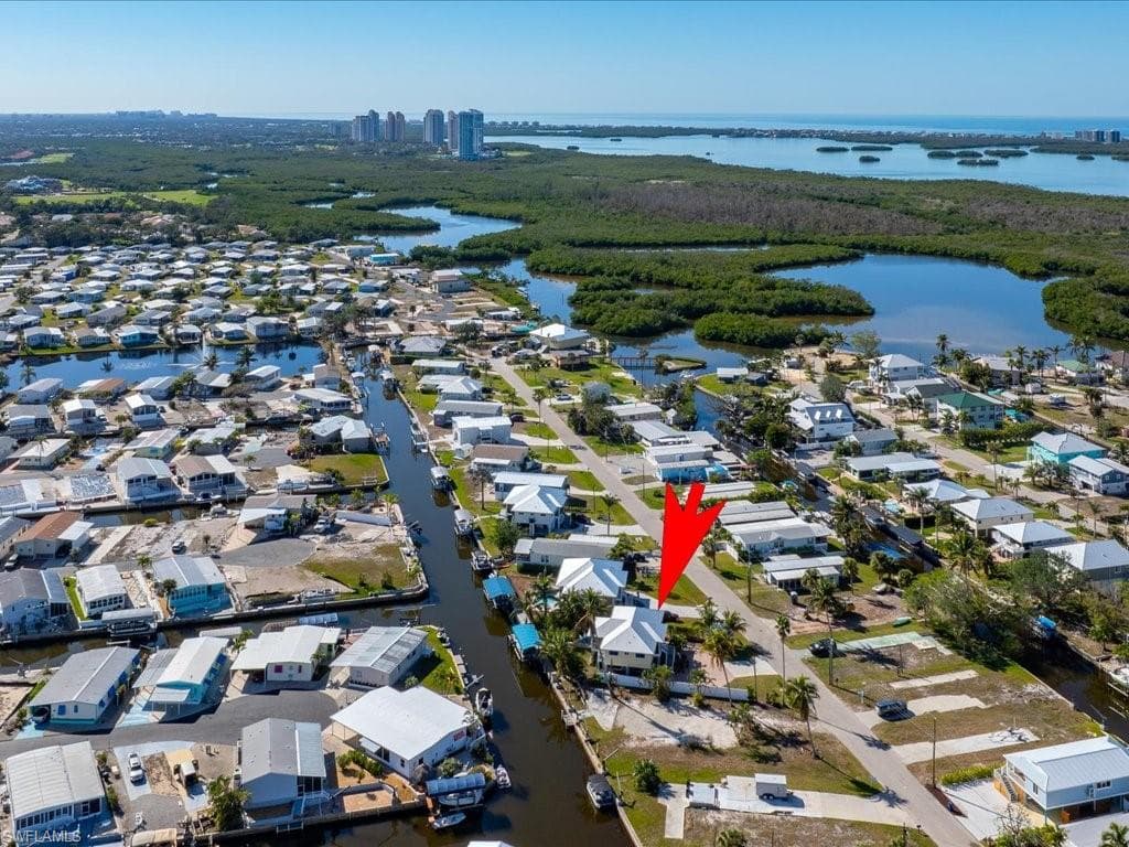 24536 Dolphin St, Bonita Springs, FL 34134-35