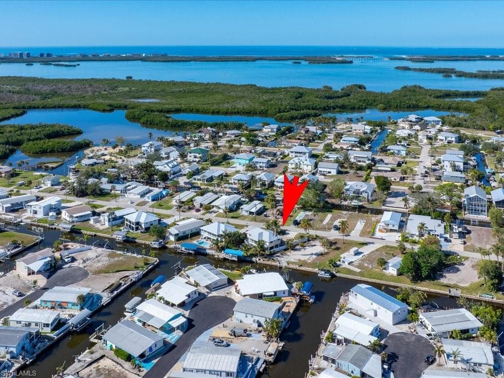 24536 Dolphin St, Bonita Springs, FL 34134-38