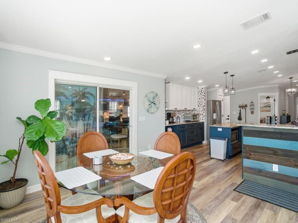 17550 Canal Cove Ct, Fort Myers Beach, FL 33931-14