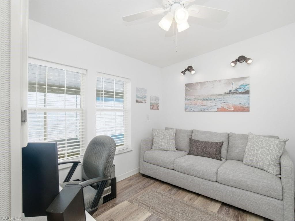 17550 Canal Cove Ct, Fort Myers Beach, FL 33931-17