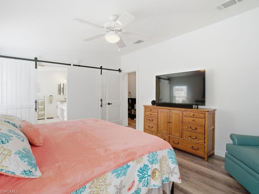 17550 Canal Cove Ct, Fort Myers Beach, FL 33931-21