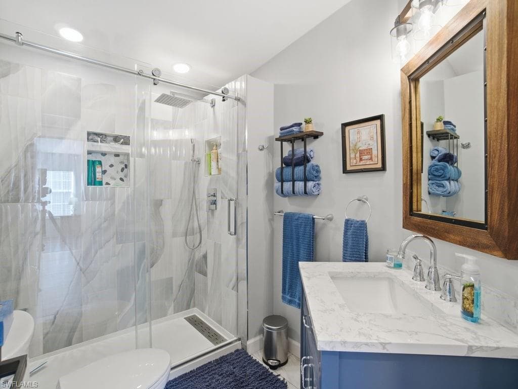 17550 Canal Cove Ct, Fort Myers Beach, FL 33931-27