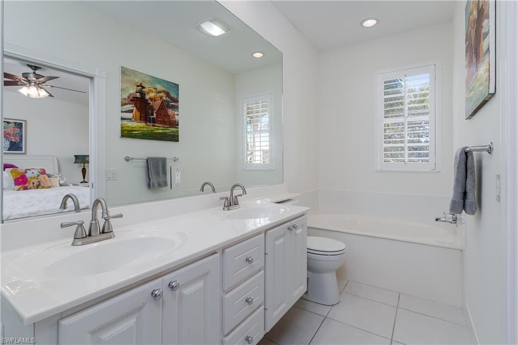 28700 Alessandria Cir, Bonita Springs, FL 34135-29