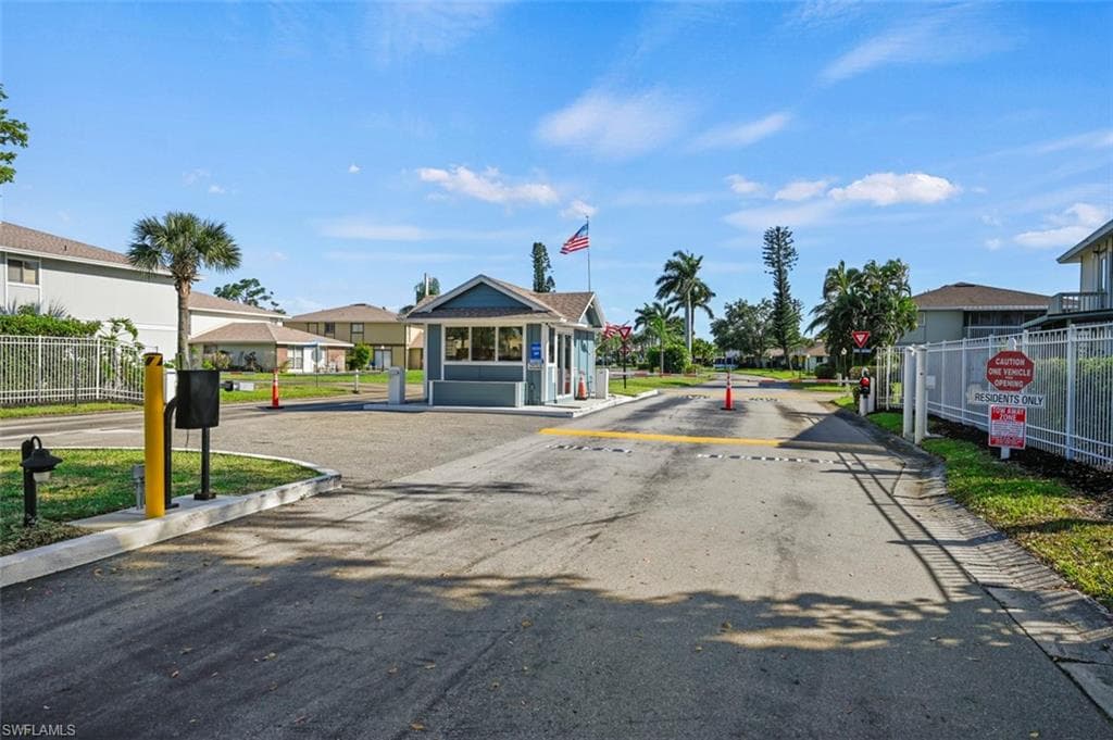 3371 Alouette Cir 2, Fort Myers, FL 33907-21