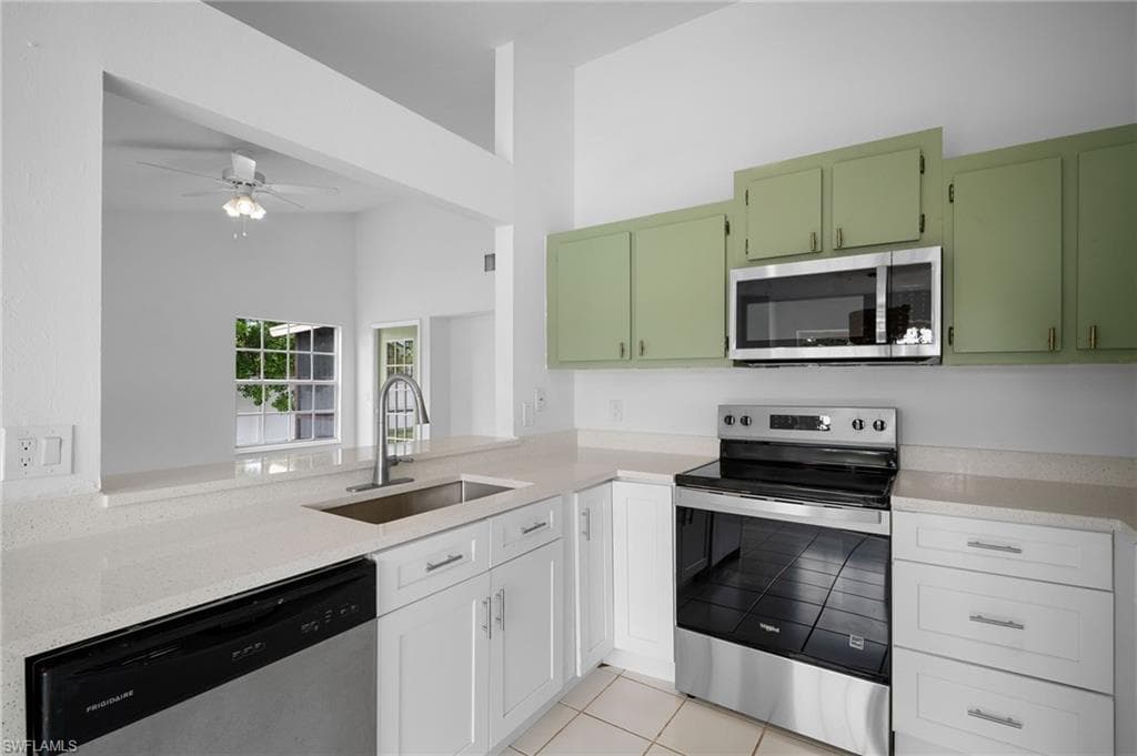 9283 San Carlos Blvd, Fort Myers, FL 33967-13