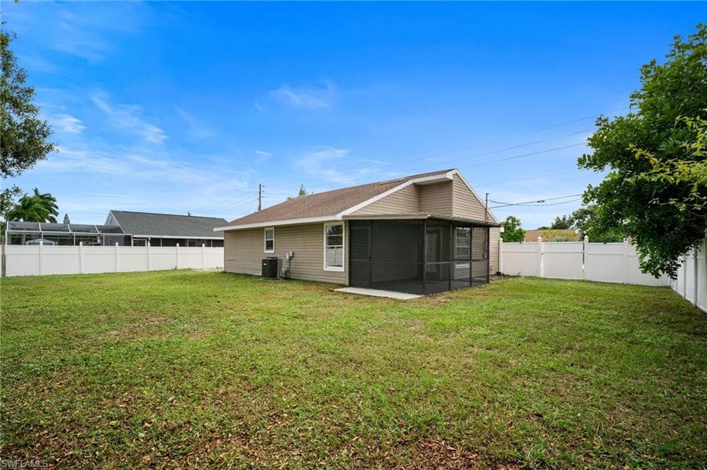 9283 San Carlos Blvd, Fort Myers, FL 33967-31