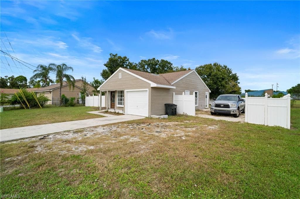 9283 San Carlos Blvd, Fort Myers, FL 33967-3