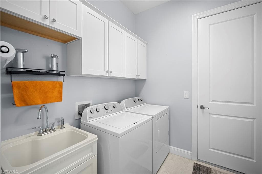 10335 Materita Dr, Fort Myers, FL 33913-28