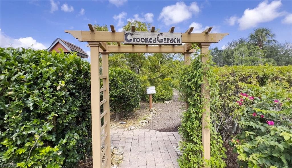 10335 Materita Dr, Fort Myers, FL 33913-42