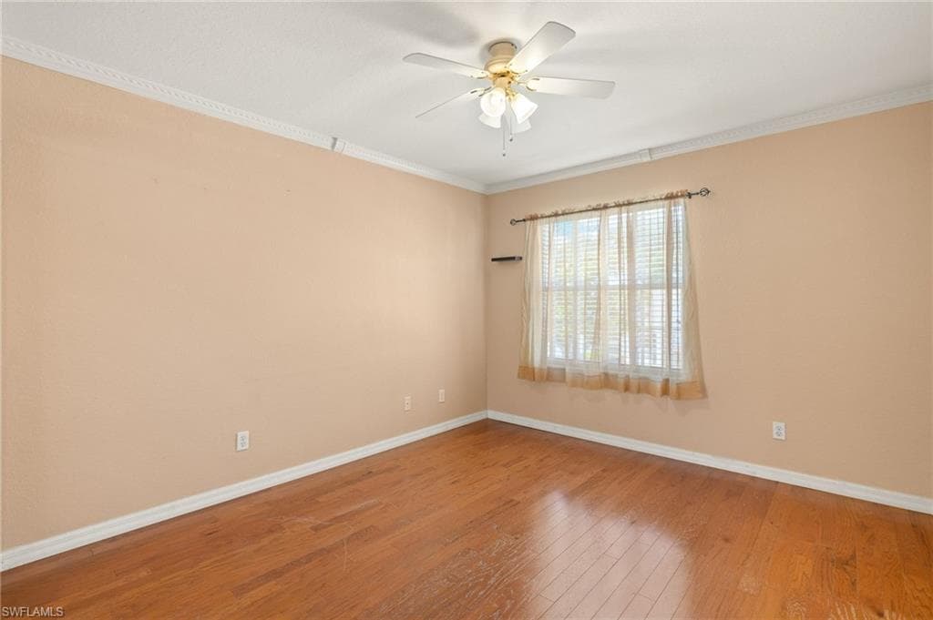 1010 Partridge Cir 202, Naples, FL 34104-11