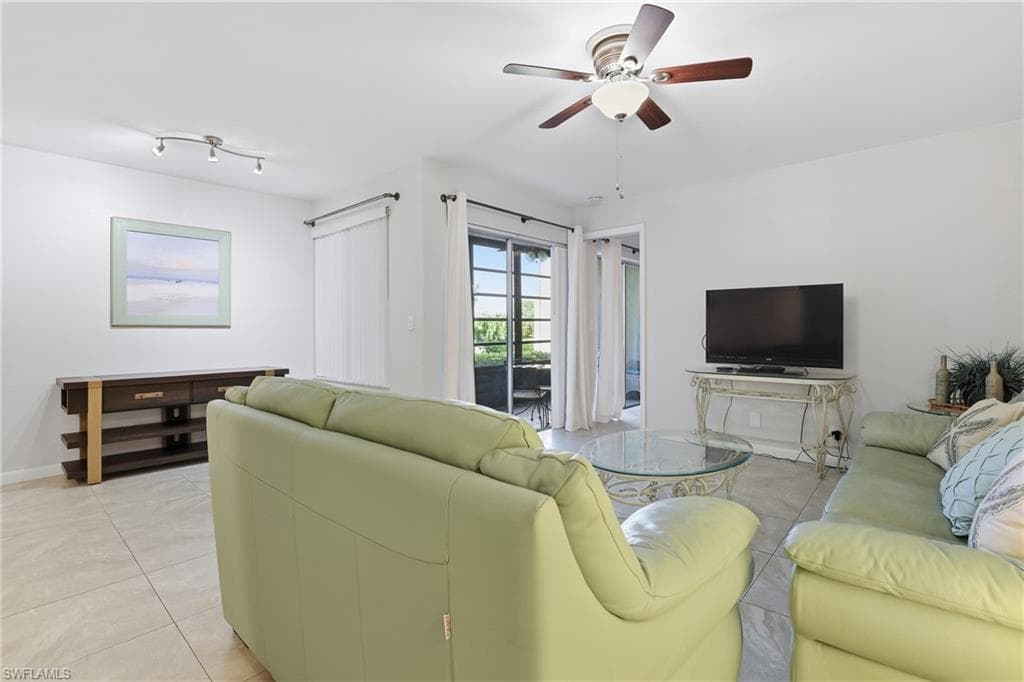 3645 Boca Ciega Dr 104, Naples, FL 34112-13