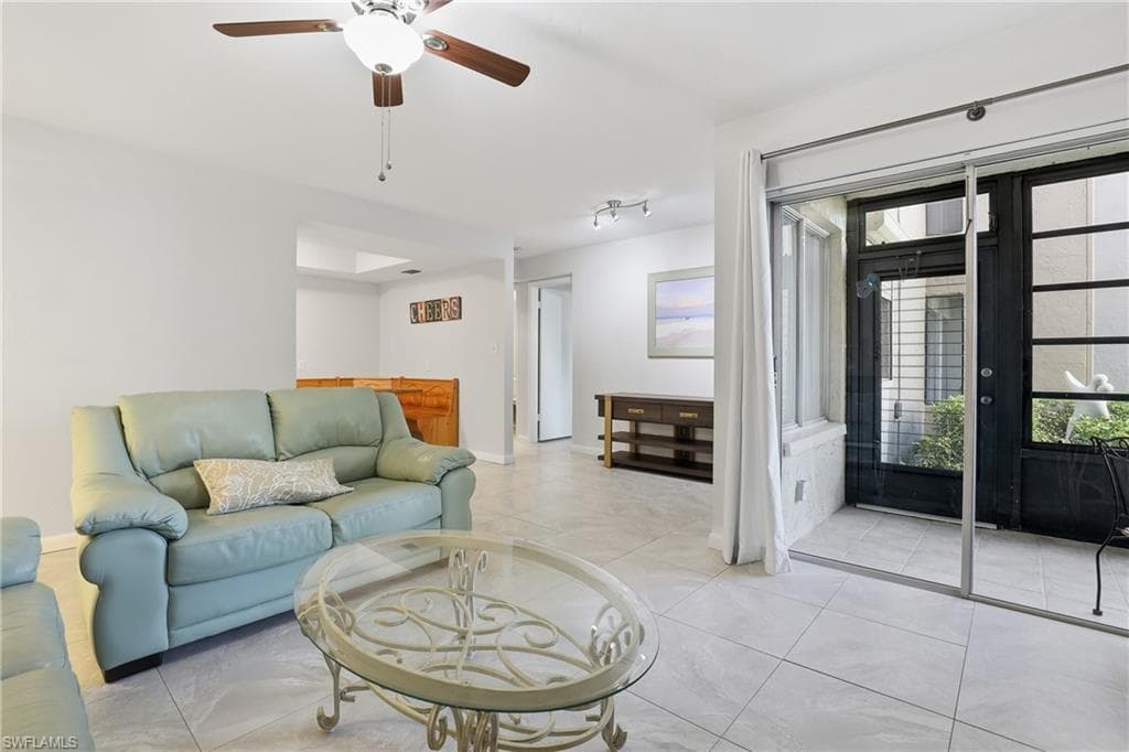 3645 Boca Ciega Dr 104, Naples, FL 34112-15